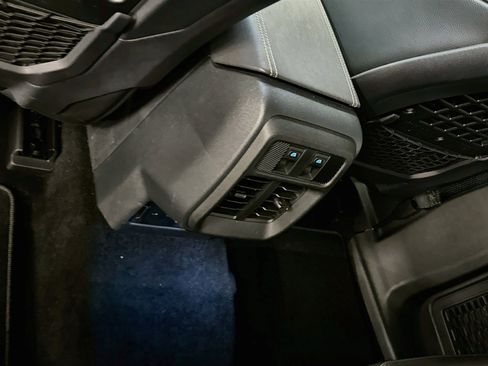 Used 2025 Ford Bronco Badlands AWD/4WD image 28