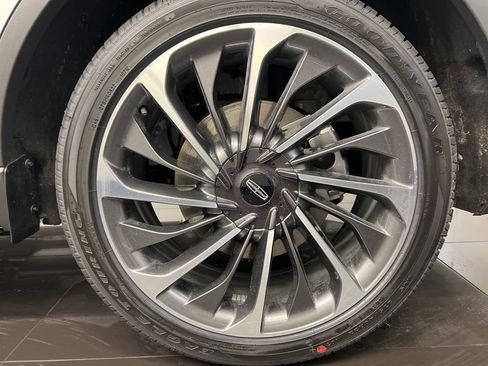 New 2026 Lincoln Aviator Reserve image 7