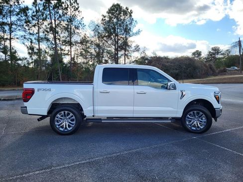 Used 2024 Ford F150 Lariat w/ Equipment Group 502A High image 4