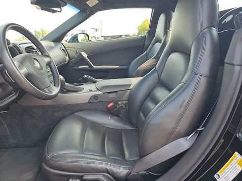 Used 2006 Chevrolet Corvette Convertible w/ Preferred Equipment Group image 19