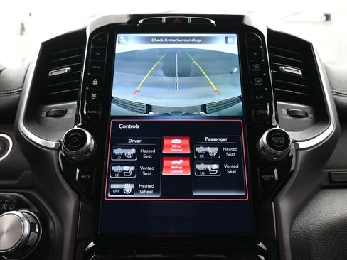 Used 2021 RAM 1500 Laramie image 30