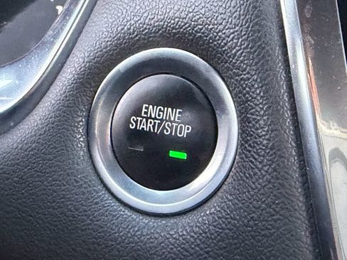 Used 2023 Chevrolet Traverse LT w/ LPO, Cargo Package FWD image 29