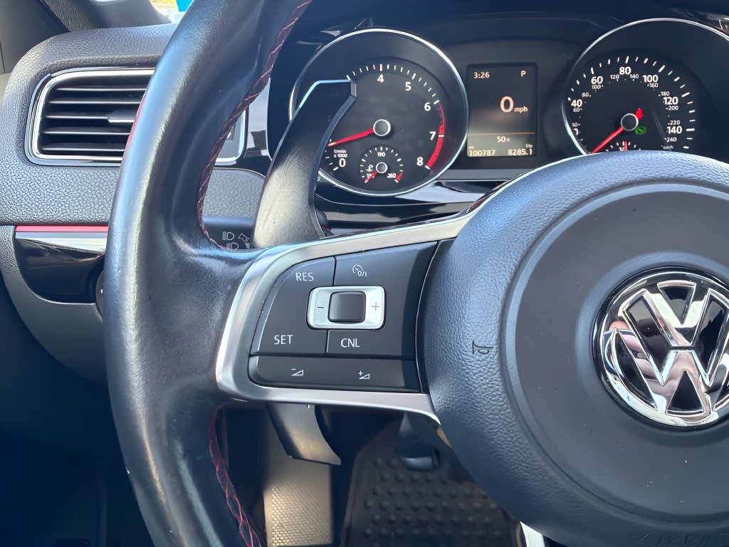 Used 2016 Volkswagen Jetta GLI SEL FWD image 15