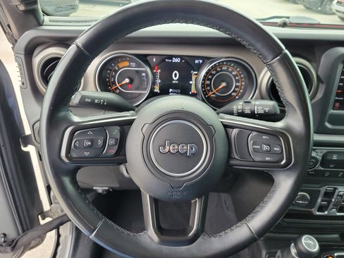 Used 2020 Jeep Wrangler Unlimited Sport AWD/4WD image 19