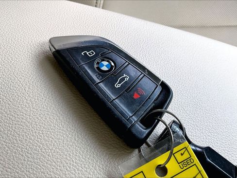 Used 2023 BMW X3 sDrive30i w/ Convenience Package image 14