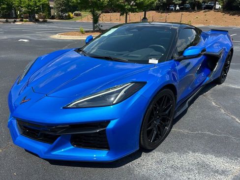 Used 2024 Chevrolet Corvette Z06 RWD image 69
