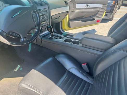 Used 2002 Ford Thunderbird RWD image 14