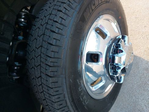 New 2026 GMC Sierra 3500 Denali Ultimate image 35