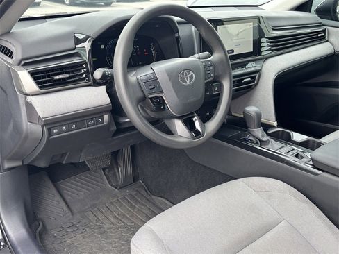 Certified 2025 Toyota Camry LE image 6