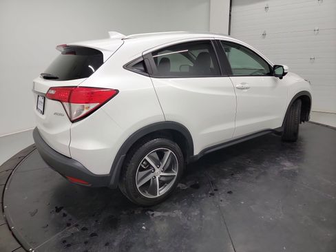 Certified 2022 Honda HR-V EX image 9