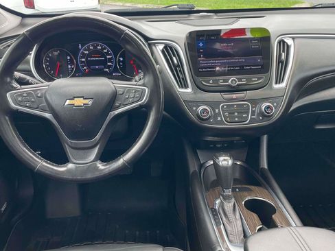 Used 2020 Chevrolet Malibu Premier FWD image 16