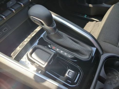 Used 2025 Chevrolet Colorado LT w/ Advanced Trailering Package RWD image 25