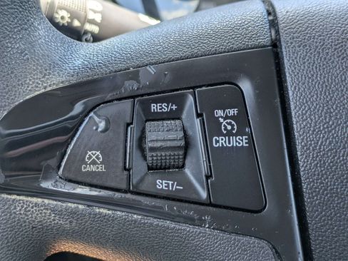 Used 2015 Chevrolet Equinox LS FWD image 22