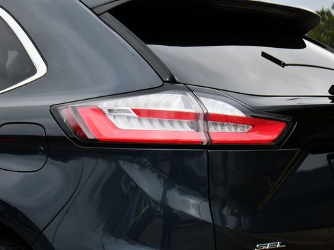 Used 2023 Ford Edge SEL w/ Convenience Package image 39