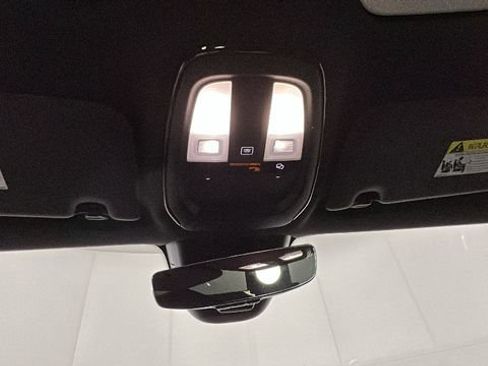Used 2023 Volvo C40 P8 Recharge Ultimate AWD/4WD image 24