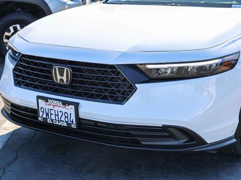 Certified 2025 Honda Accord LX image 19