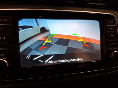 Used 2022 Nissan Versa S image 23