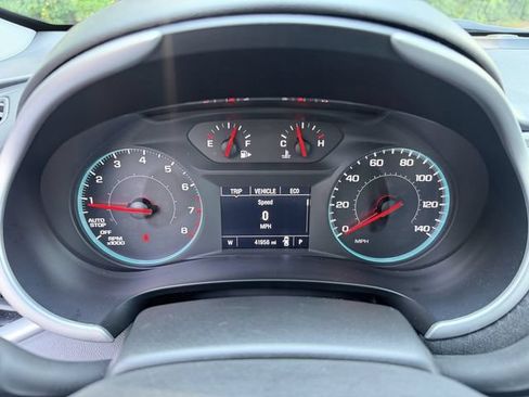 Used 2024 Chevrolet Malibu LT FWD image 16