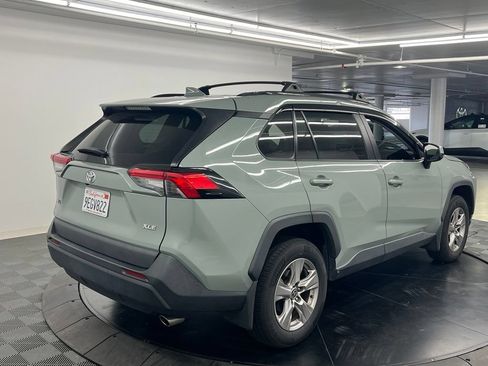 Used 2023 Toyota RAV4 XLE w/ Convenience Package FWD image 5