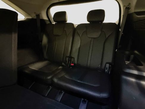 Used 2022 Kia Sorento S w/ Panoramic Sunroof Package image 35