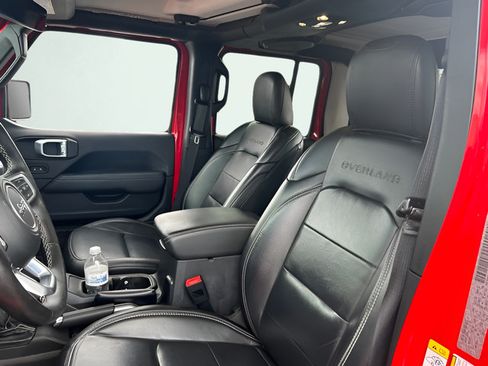 Used 2020 Jeep Gladiator Overland w/ Dual Top Group AWD/4WD image 12