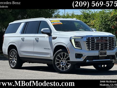 Used 2026 GMC Yukon XL Denali w/ Sun & Power Step Package AWD/4WD image 1