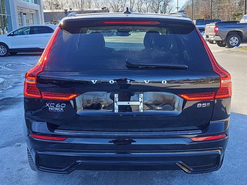 Used 2024 Volvo XC60 B5 Plus w/ Protection Package Premier image 29