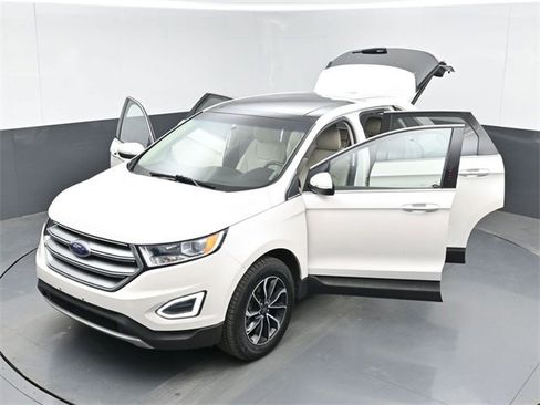 Used 2017 Ford Edge Titanium w/ Equipment Group 301A image 55