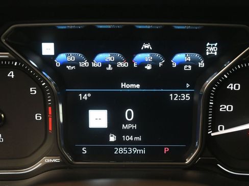 Used 2021 GMC Yukon XL Denali image 12