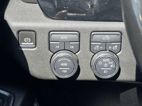 Used 2023 Chevrolet Silverado 1500 RST AWD/4WD image 34
