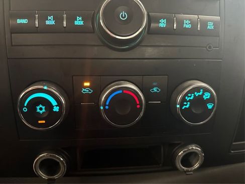 Used 2007 GMC Sierra 2500 W/T w/ Work Truck Preferred Package image 25