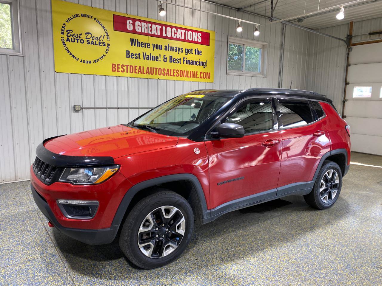 Used 2017 Jeep Compass Trailhawk w/ Navigation Group AWD/4WD image 1