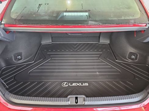 New 2025 Lexus ES 350 Ultra Luxury image 12