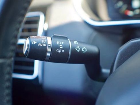 Used 2018 Land Rover Range Rover Sport HSE image 24