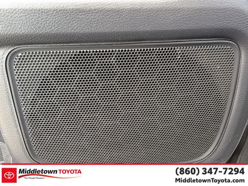 Certified 2025 Toyota Sienna LE AWD/4WD image 13