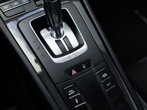 Used 2015 Porsche 911 GT3 image 37