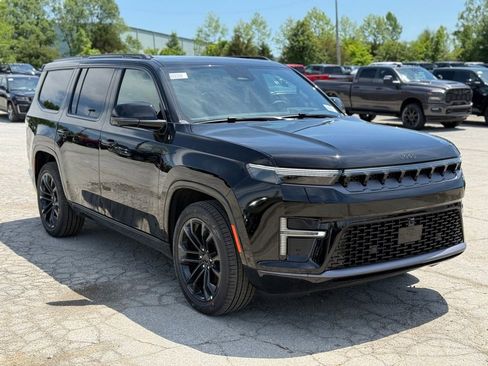 New 2026 Jeep Grand Wagoneer Summit AWD/4WD image 4