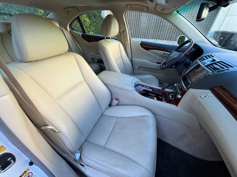 Used 2012 Lexus LS 460 LS 460 Sedan 4D w/ Luxury Value Edition image 15