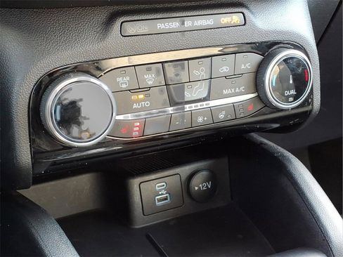 Used 2022 Ford Escape SE w/ Convenience Package image 7