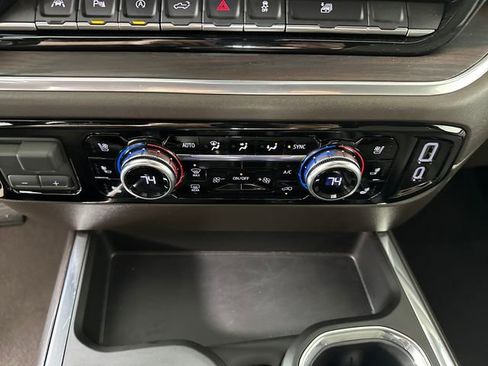 New 2026 GMC Sierra 1500 SLT w/ SLT Premium Plus Package image 23