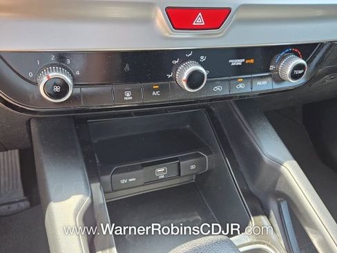 Used 2020 Kia Telluride LX FWD image 23