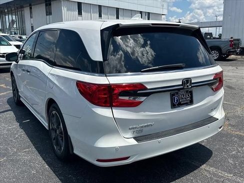Used 2024 Honda Odyssey Elite image 8
