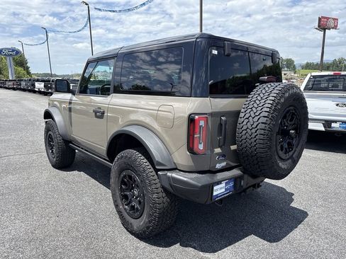 Used 2025 Ford Bronco Badlands AWD/4WD image 5