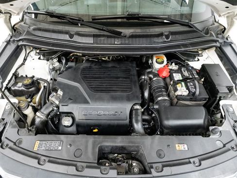 Used 2017 Ford Explorer Sport w/ Equipment Group 401A image 3