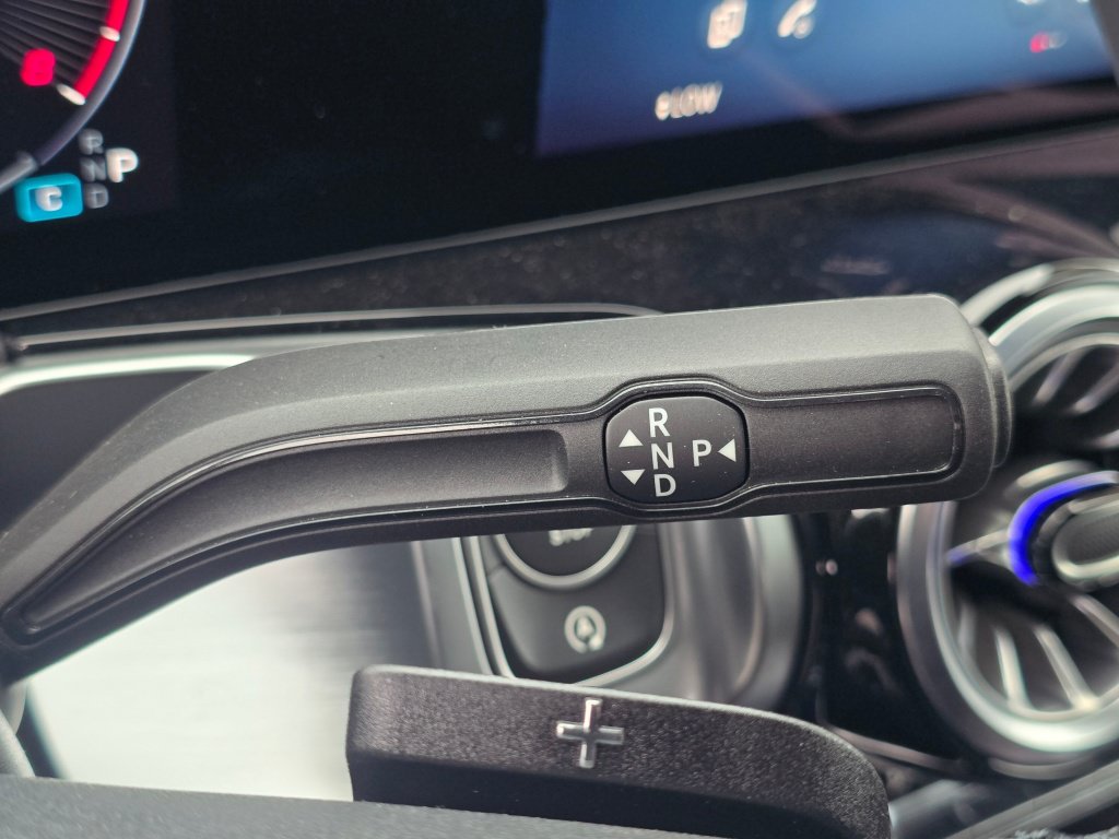 New 2026 Mercedes-Benz GLB 250 4MATIC image 15