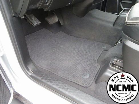 Used 2024 RAM 2500 Laramie image 25