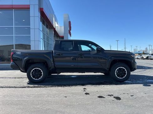 New 2026 Toyota Tacoma TRD Off-Road image 8