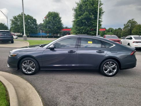 Certified 2024 Honda Accord EX image 6