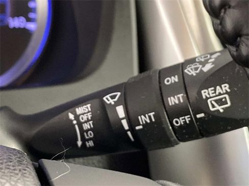 Used 2018 Toyota Highlander XLE w/ Protection Package #3 image 18