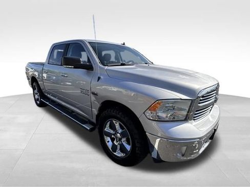 Used 2017 RAM 1500 Big Horn AWD/4WD image 9